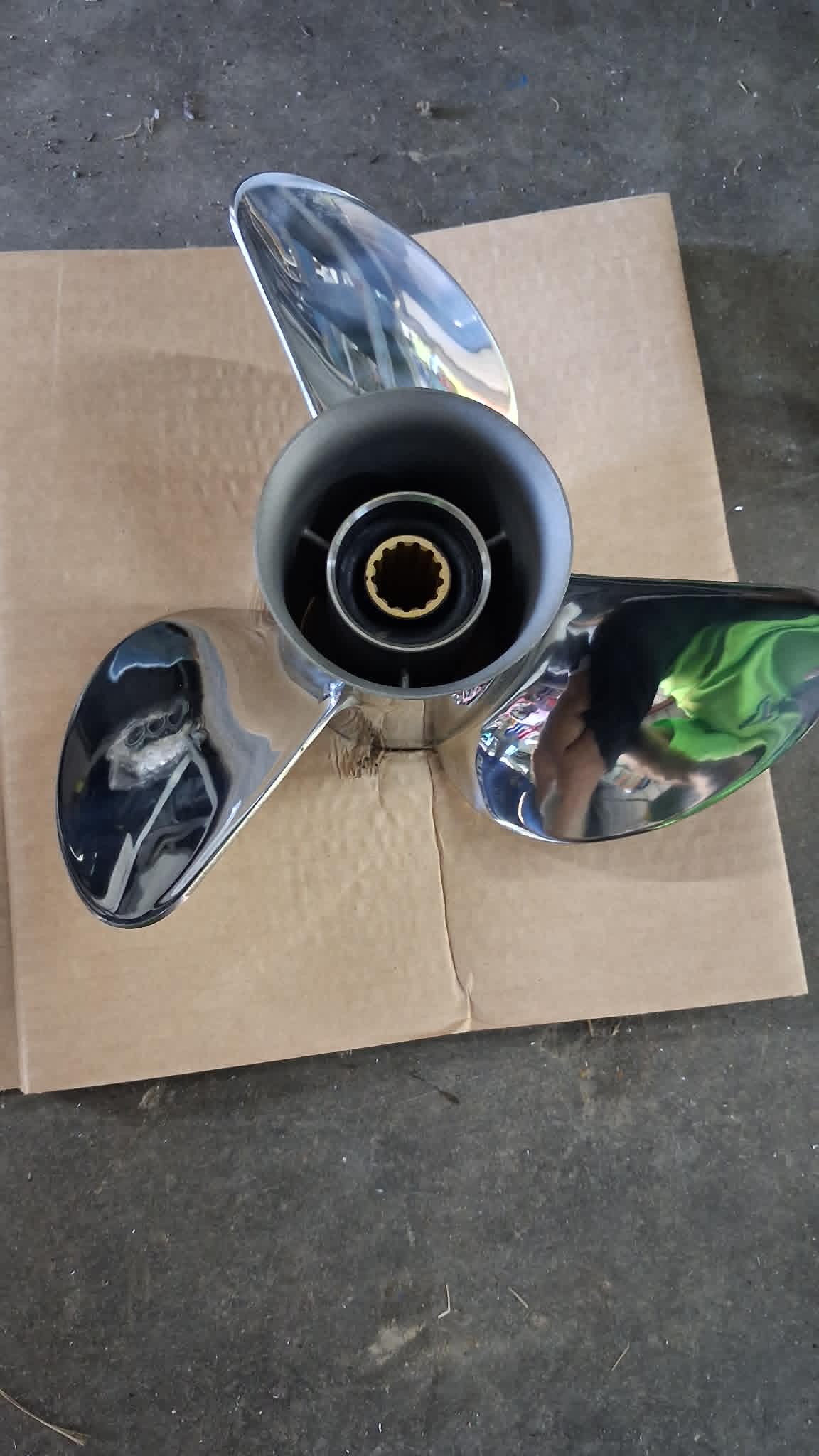Outboard Propeller 10.25x16p (REV2 YBS)